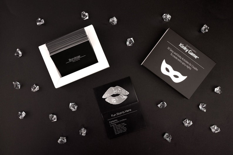 Couples relationship game "Kinky Game"; an overview of the contents, and what is in the box