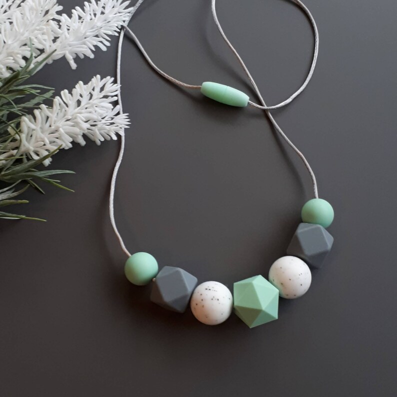 Mint speckle Necklace main image 1