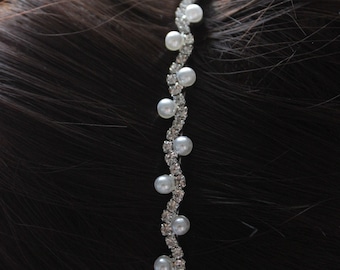 Headband, hairband, silver, pearls, crystals, flowers, leaves, simple, wedding, bridal, parties, fancy, elegant, headpiece, hairvine