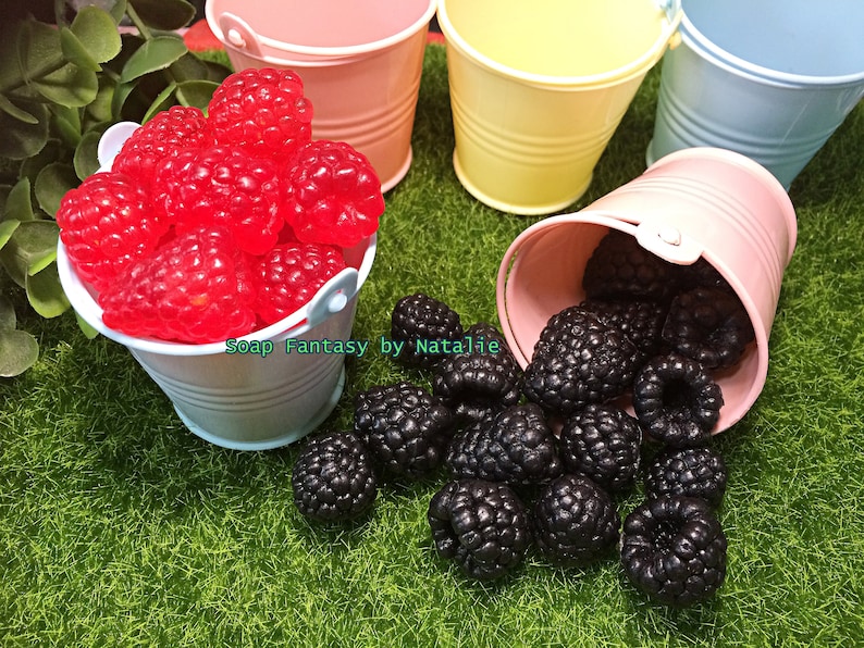 Raspberries Soap Set