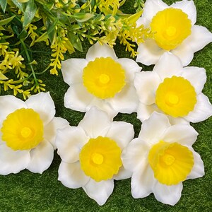 6 Hochzeit Gastgeschenke-Narzisse kleine Seifen-3D Seife-Strumpf Stuffer-Seife Bonbonniere-Frauen Geschenk-Junggesellinnenabschied-Gastgeschenke-Geburtstag Gastgeschenke