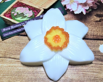 Narcissus Soap-Flower Soap-Plant Soap-Women Gift-Gift for Her-Party Favor