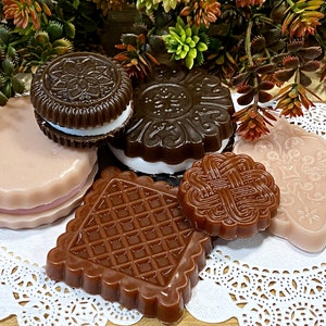 Cookies Soap Set-Dessert Soap-Food Soap-Fun Soap-Cookie Soap Crème Filled-Chocolate Cookie-Birthday Gift-Party Favor