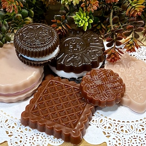 Cookies Soap Set-Dessert Soap-Food Soap-Fun Soap-Cookie Soap Crème Filled-Chocolate Cookie-Birthday Gift-Party Favor