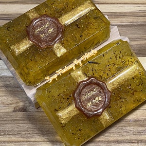 Handmade Honey Beeswax Soap: Natural Calendula Spa Soap