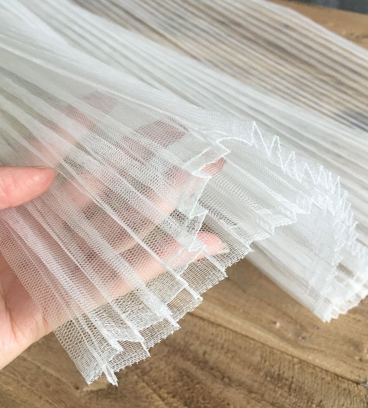 Wedding Pleated Tulle Fabric by the Yard, Pleated Tulle Mesh Fabric for  Sewing DIY Wholesale 3m Width Handmade 