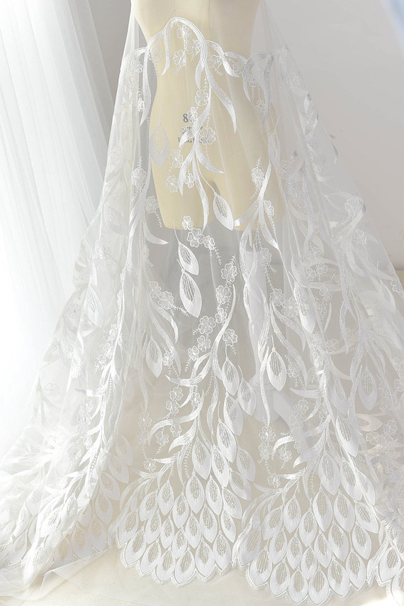 chinese dress ladies Lace Wedding Dress with Long Sleeves and Fit and Flare Body