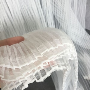 Tela de tul plisado blanco, panel de malla suave con pliegues y volantes, tela de diseño para vestido de novia, tela de tul de encaje cortada a medida imagen 3