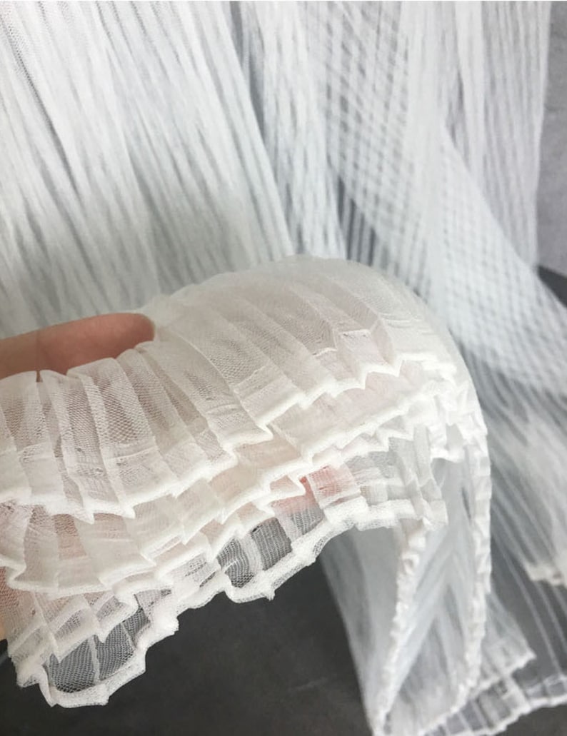 Tela de tul plisado blanco, panel de malla suave con pliegues y volantes, tela de diseño para vestido de novia, tela de tul de encaje cortada a medida imagen 3