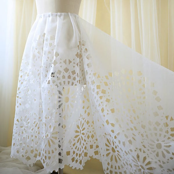 Hollow crochet White floral flower Lace Trim, lace applique Veil Skirt Curtain material piece, Bridal Wedding Dress, Guipure Venice lace
