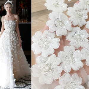 Sequin lace Fabric Flowers for embellishment, 3D Ivory Embroidery Floral beaded applique, Fabric flower for Veil girl wedding dress Headband