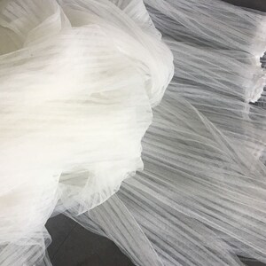Tela de tul plisado blanco, panel de malla suave con pliegues y volantes, tela de diseño para vestido de novia, tela de tul de encaje cortada a medida imagen 4