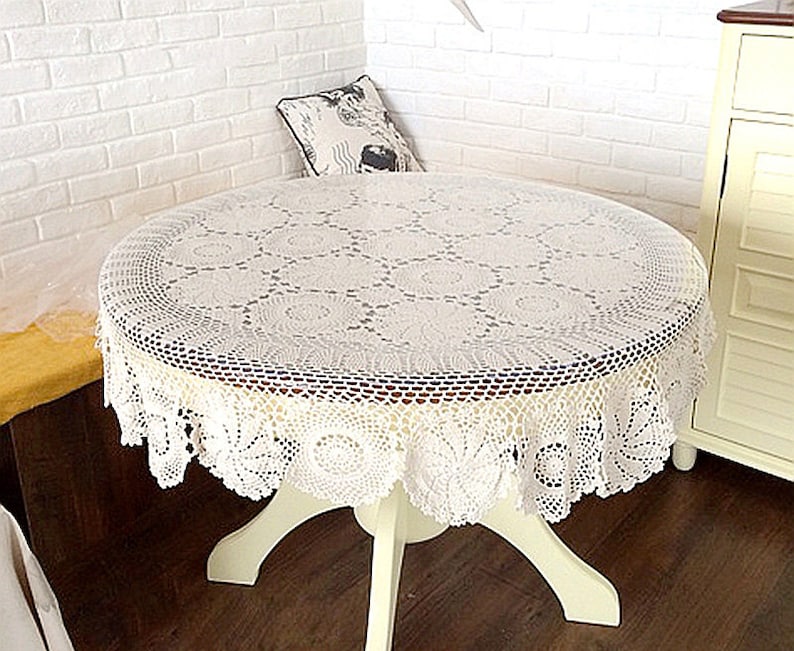 Custom Flower lace tablecloth, Handmade crochet round floral table cloth, Vintage Table linen cover Fabric for home wedding decor zdjęcie 5