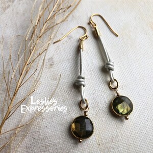 Labradorite Earrings, Modern long dangle earrings, Leather and Labradorite Earrings, Boho Chic Long Earrings, luxe gemstone jewelry