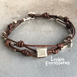Bracelet en cuir noué : perles d&#39;argent de la tribu Karen Hill, style Sundance