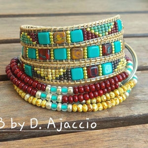 Bracelet wrap 4 tours, cuir doublé,perles de verre,rocailles miyuki.Manchette bohème turquoise, bordeaux picasso.Boho leather wrap bracelet image 4