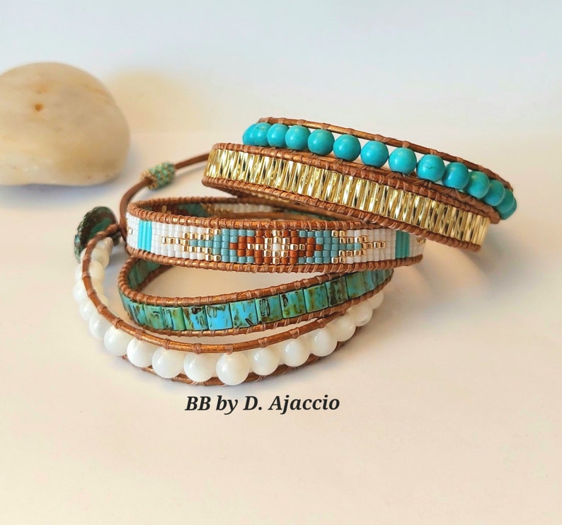 Bracelet wrap en perles de Nacre. Manchette Tila Miyuki turquoise, blanc, doré, style bohème pour femme. Boho Leather beaded Wrap Bracelet. image 9