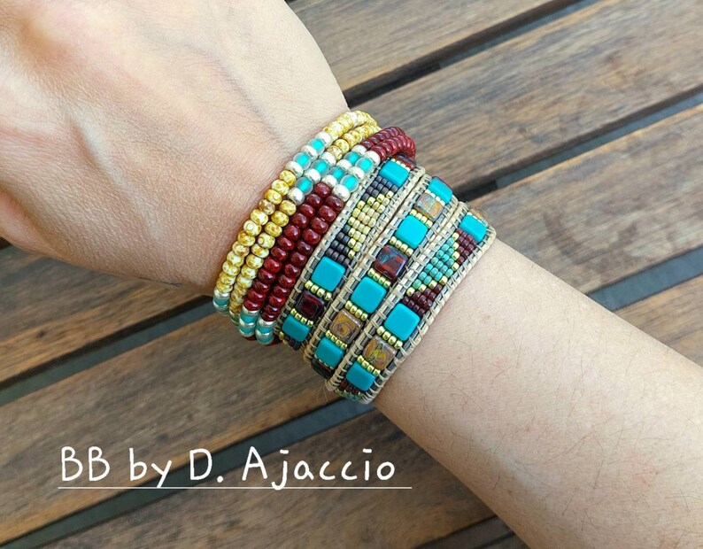 Bracelet wrap 4 tours, cuir doublé,perles de verre,rocailles miyuki.Manchette bohème turquoise, bordeaux picasso.Boho leather wrap bracelet image 9