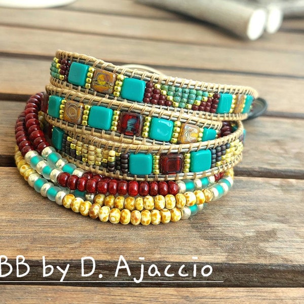 Bracelet wrap 4 tours, cuir doublé,perles de verre,rocailles miyuki.Manchette bohème turquoise, bordeaux picasso.Boho leather wrap bracelet