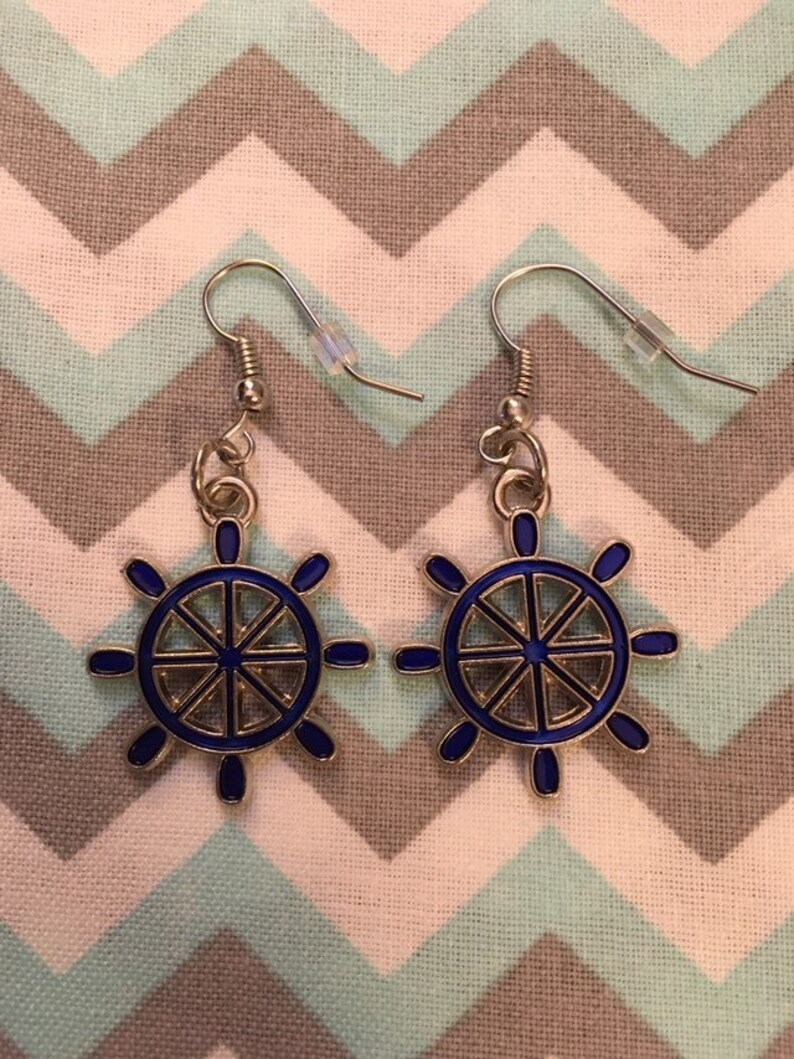3cm Size Charms Teen Unisex Gifts Nautical Buoy Enamel Blue Silver SHIP STEERING WHEEL Earrings Christmas Day Fish Hook Dangle Earring