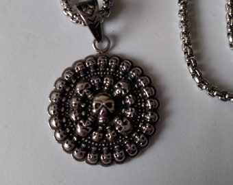 Stainless Steel Skull Round Pendant