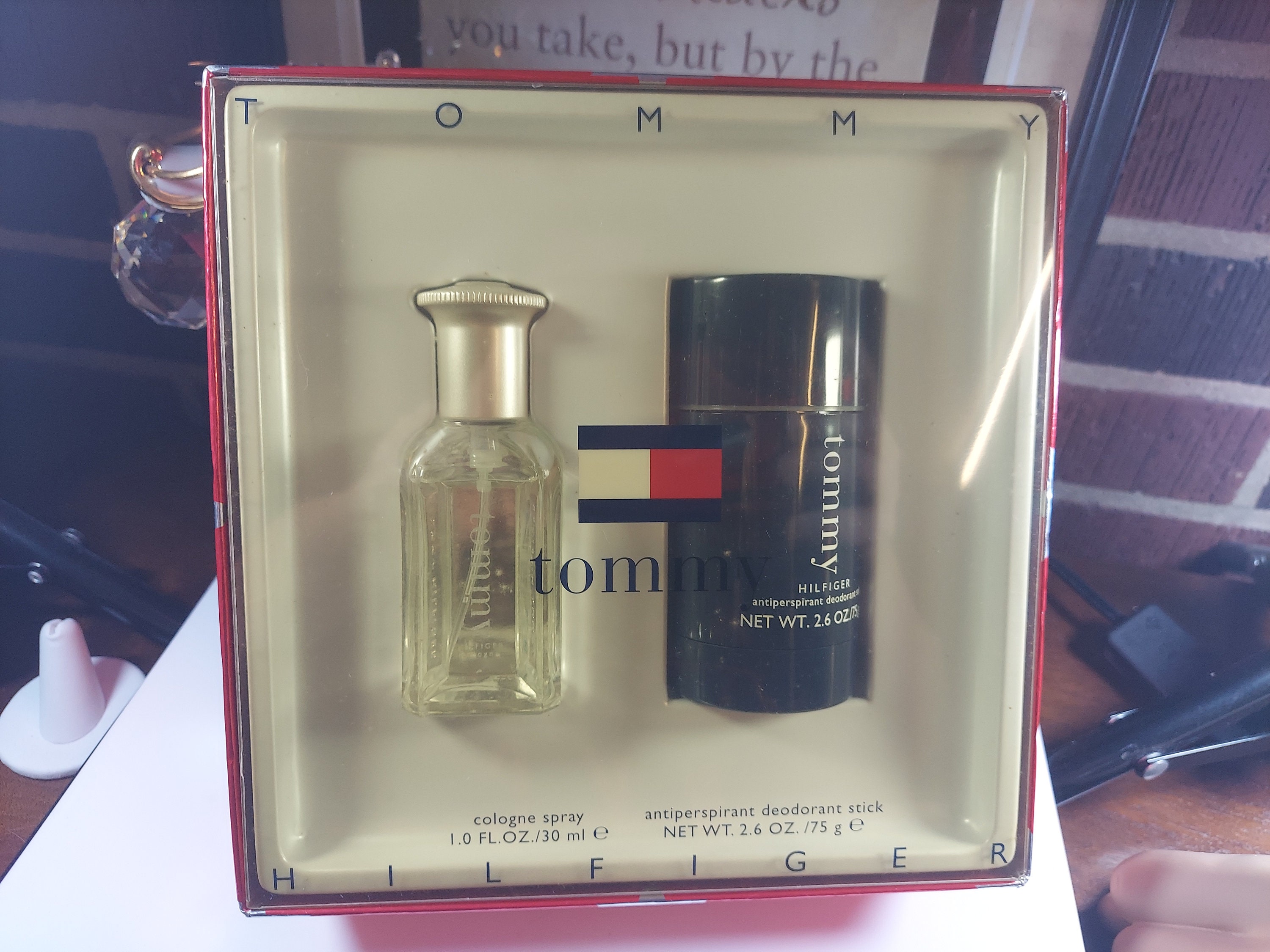 kompakt søskende Kænguru Tommy Hilfiger Cologne Spray 1.0oz and Deodorant Stick Set - Etsy