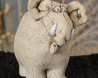 青い陶器の手作り象の置物ペア - 装飾的な陶芸芸術、収集価値のある