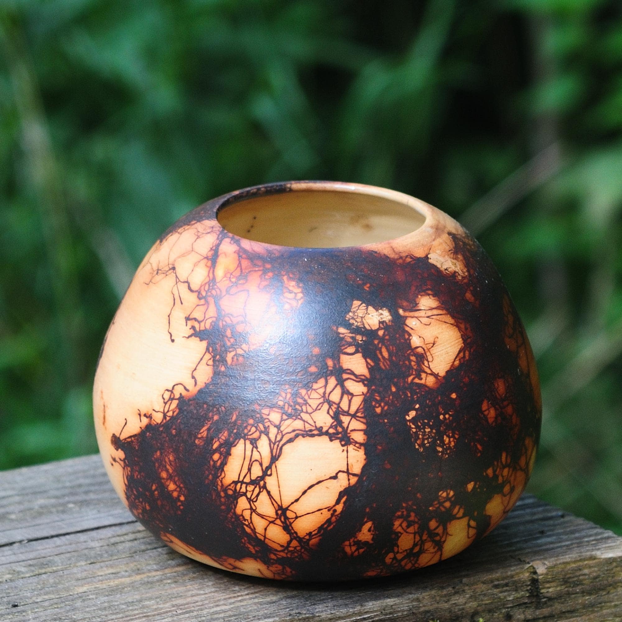 Saggar fired pottery - Etsy 日本