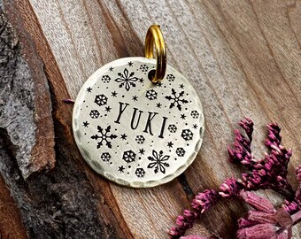 Small Snowflake Pet Tag: Snow Design, Winter, Christmas, Personalized ID for Dogs and Cats