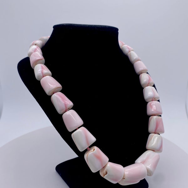 Pink Conch Shell free size tube shape Graduate  Necklace
