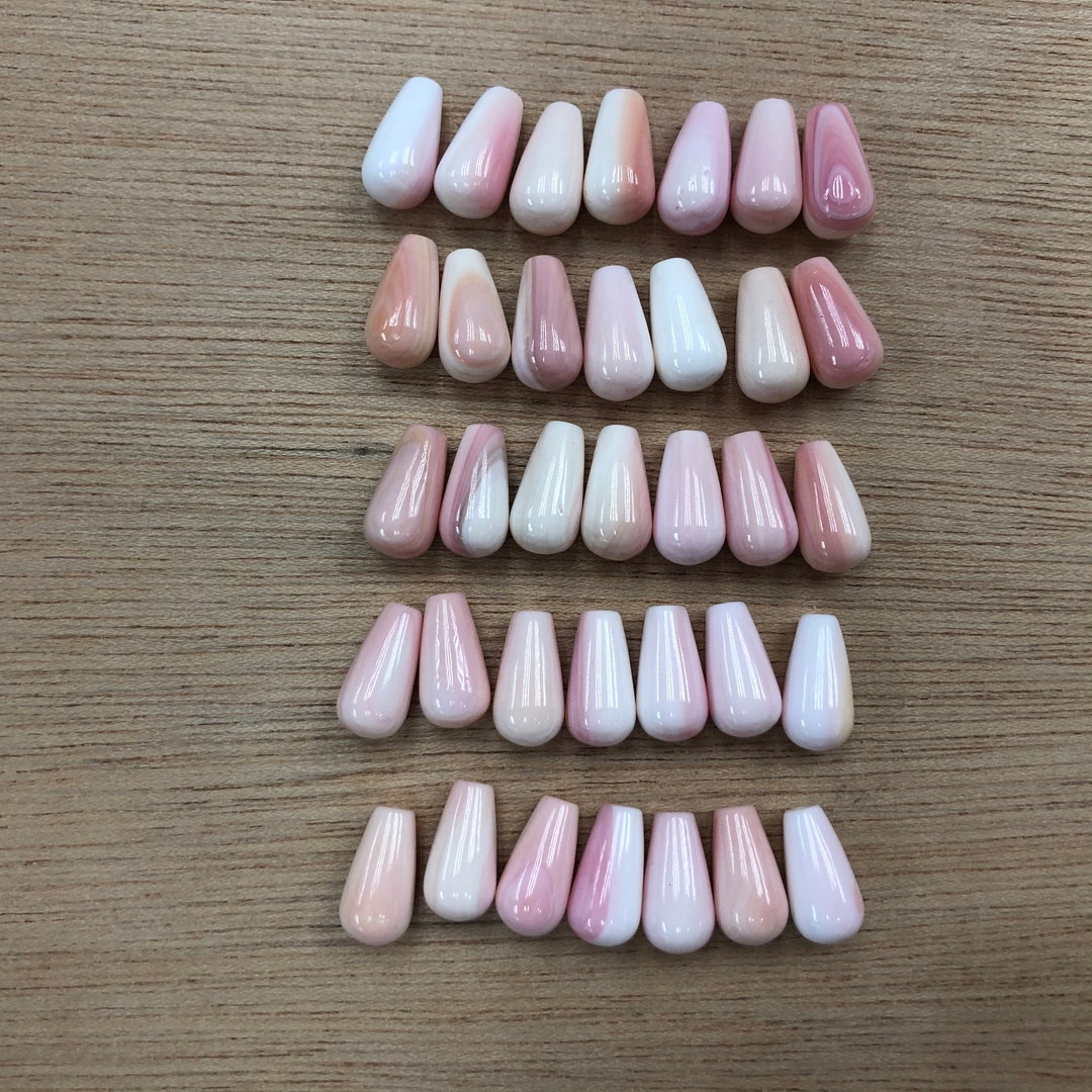 天然クイーンコンクシェルティアドロップ 8 x 15 mm 10個 - Etsy 日本