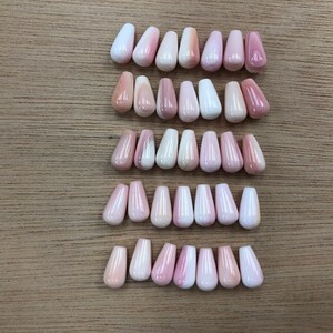 10pcs Natural Queen Conch Shell Tear Drop 8x15mm