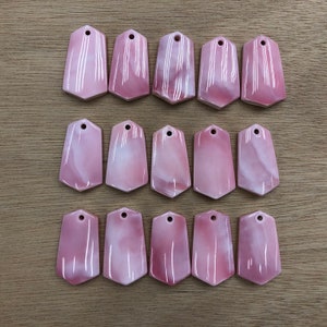Pink Queen Conch Shell Puff Prismatic Pendant (5/10pcs)
