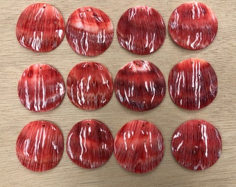 10pcs Red Spiny Oyster Shell Round Pendant (Large/Medium)