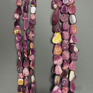 Purple Spiny Oyster Shell irregular Strand