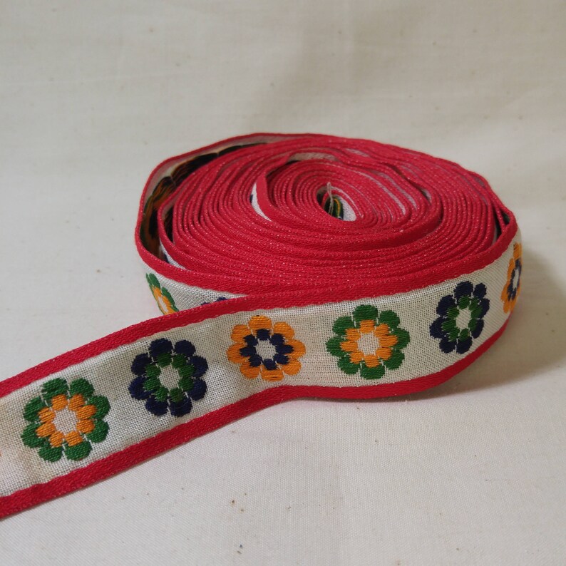 20 Feet 60s 70s Flower Jacquard Woven Trim Red White Yellow Green Blue Embroidered Floral Sewing Craft Hippie Home Decor Edging Woven RIbbon