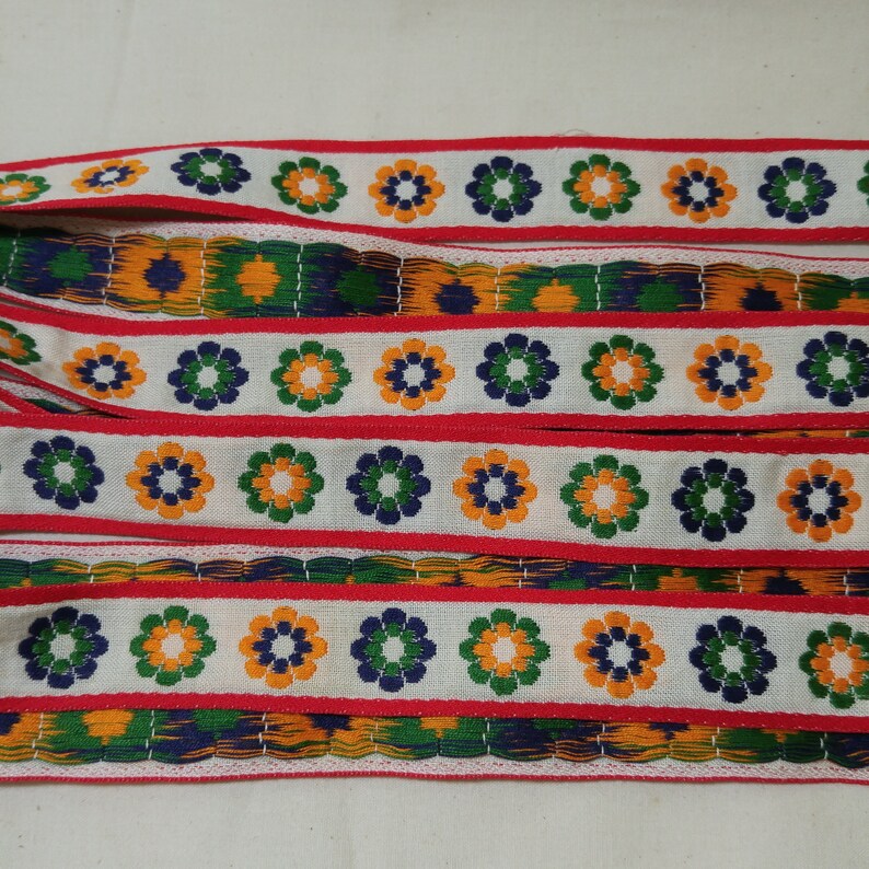 20 Feet 60s 70s Flower Jacquard Woven Trim Red White Yellow Green Blue Embroidered Floral Sewing Craft Hippie Home Decor Edging Woven RIbbon