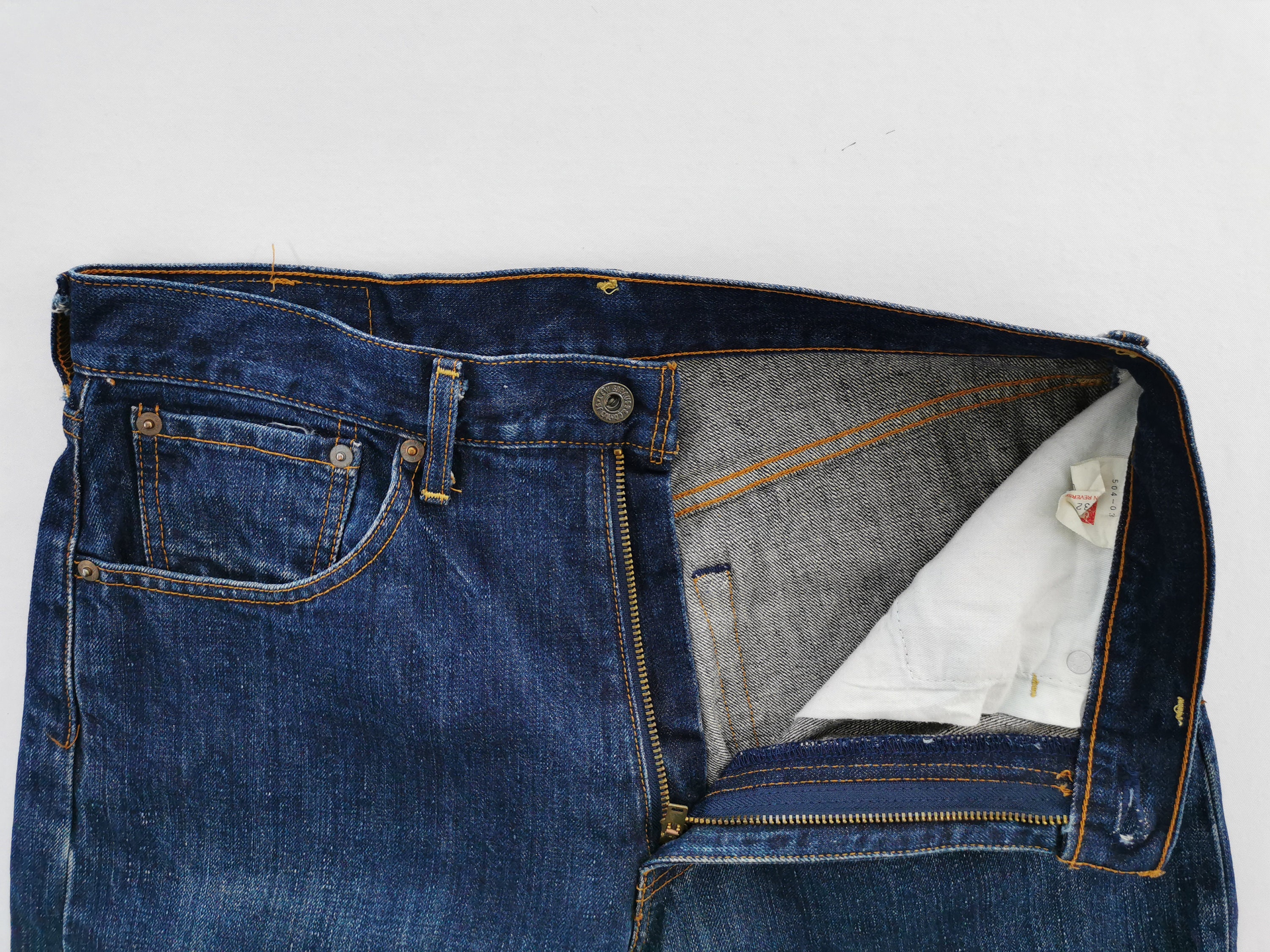 Levis 504 Jeans Distressed Vintage Size 32 Levis Denim Pants