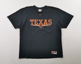 VARSITY EMBROIDERY TEE / BLACK | ZETA DIVISION STORE