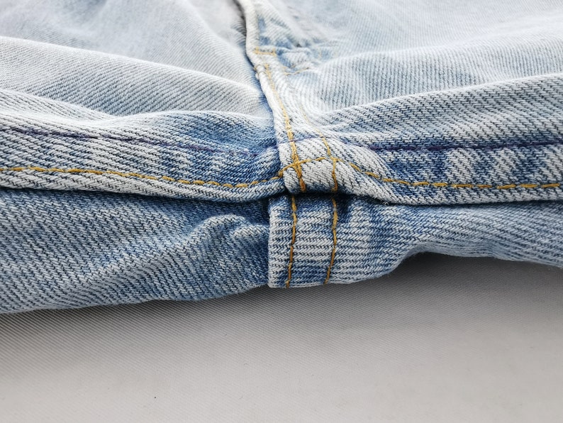 Levis 520 Jeans Distressed Vintage Levis 520 Denim Jeans Made In USA Size 28/29x33 image 8