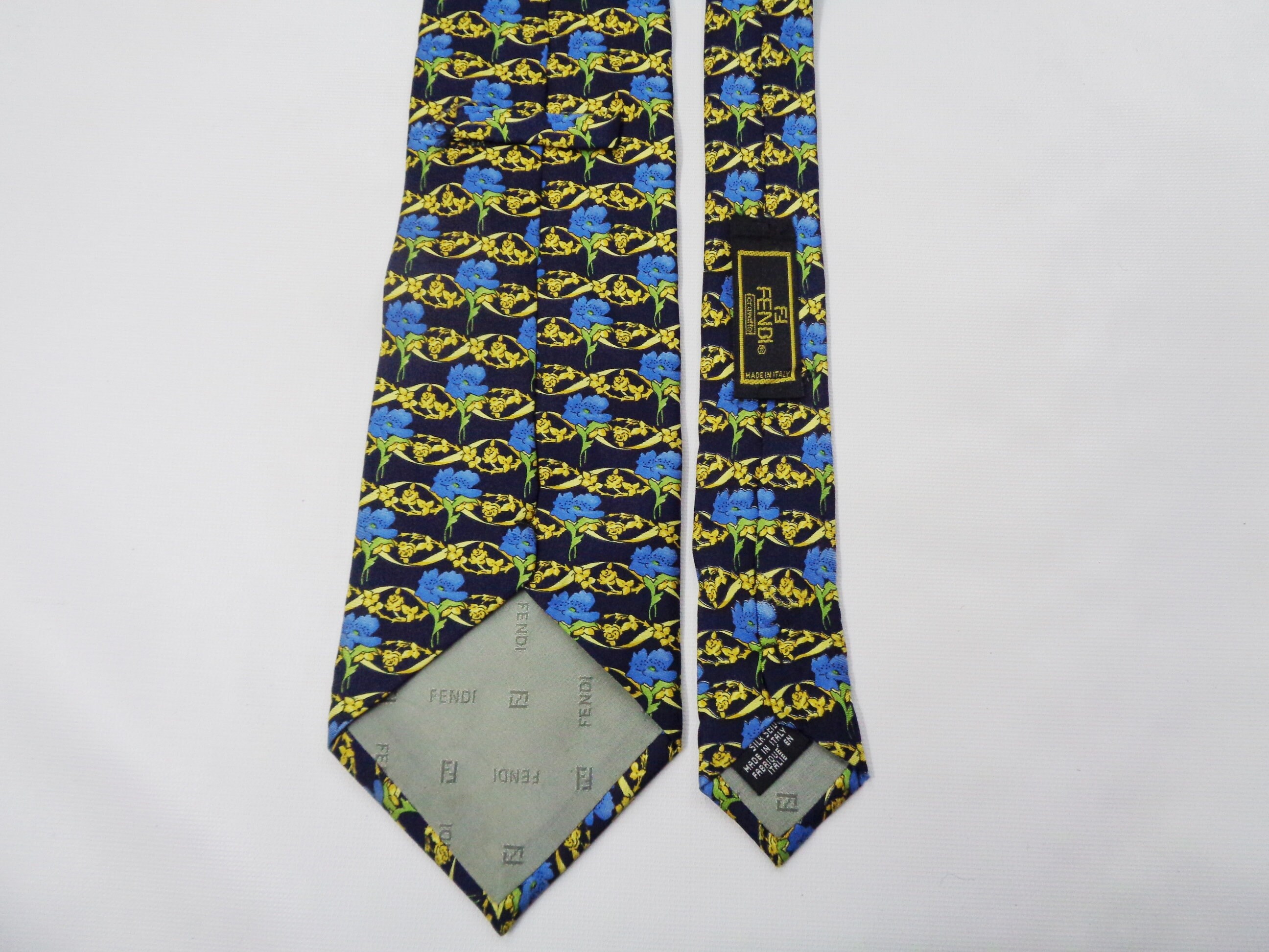 fendi cravatte tie