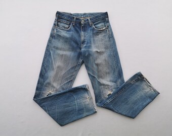 red loop jeans
