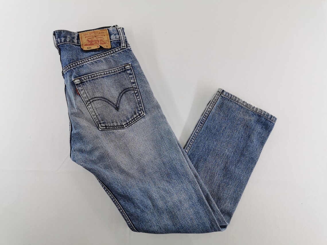 size 33 in levis