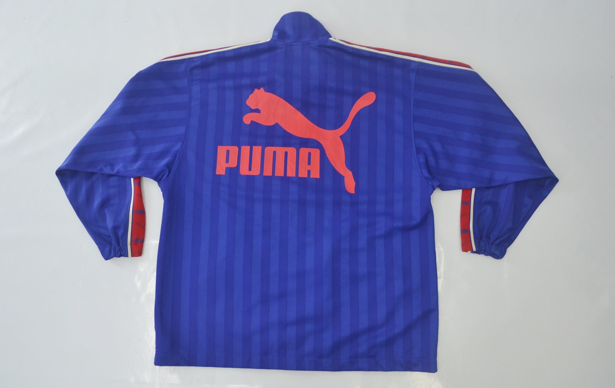 puma tape jacket