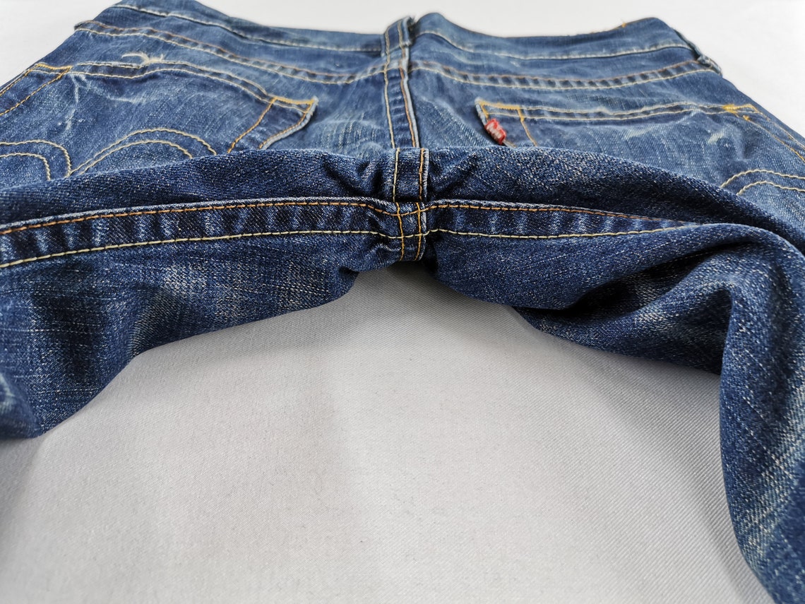 size 33 in levis