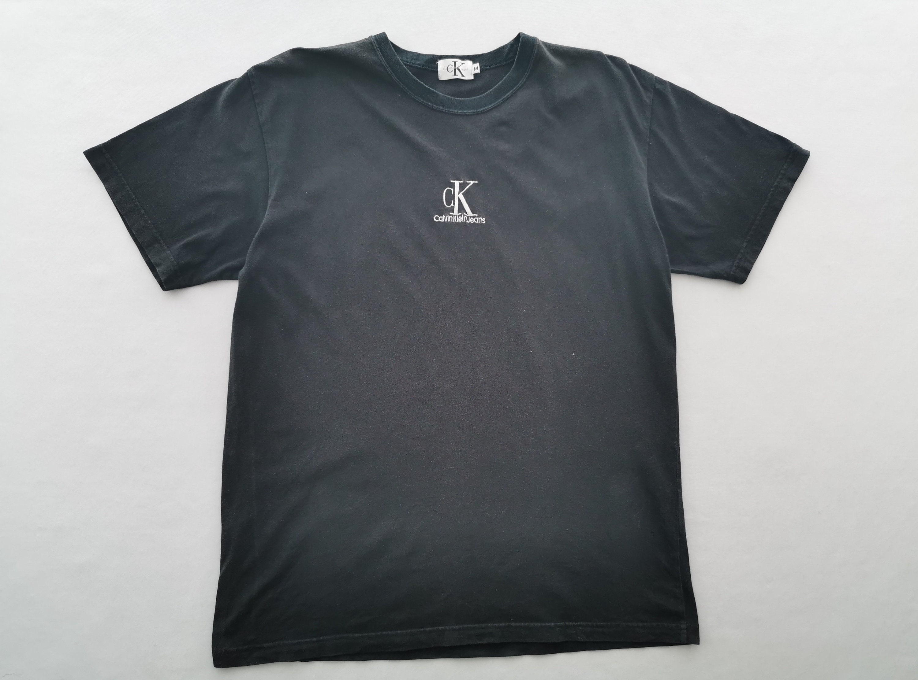 Vintage Calvin Klein T Shirt - Etsy Canada Vintage Calvin Klein T Shirt - Etsy Canada