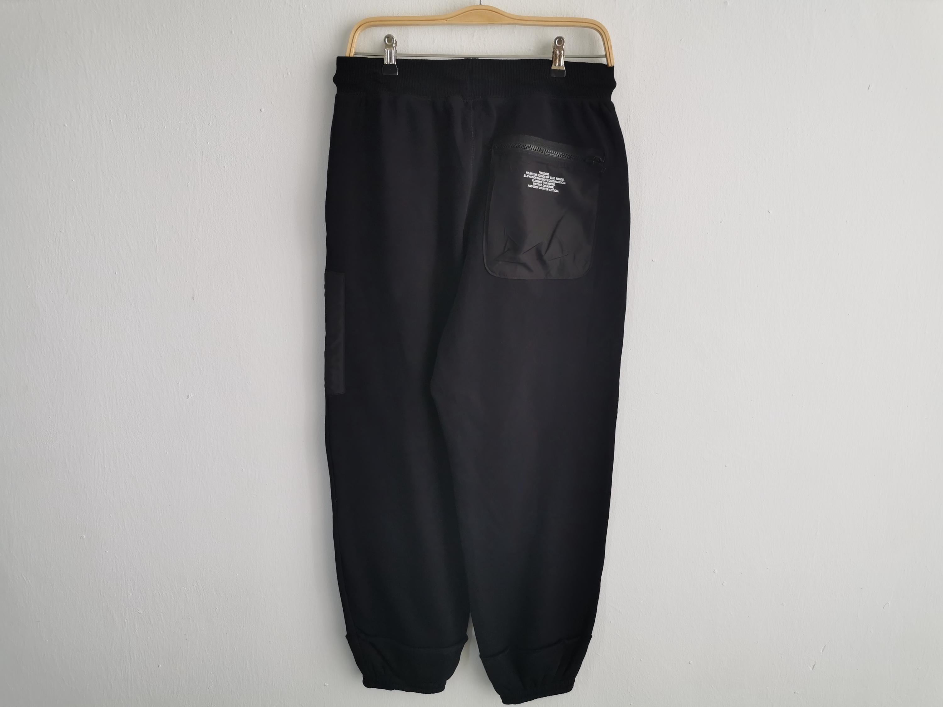 GU X Undercover Pants Size M GU X Undercover Sweatpants Waist 30