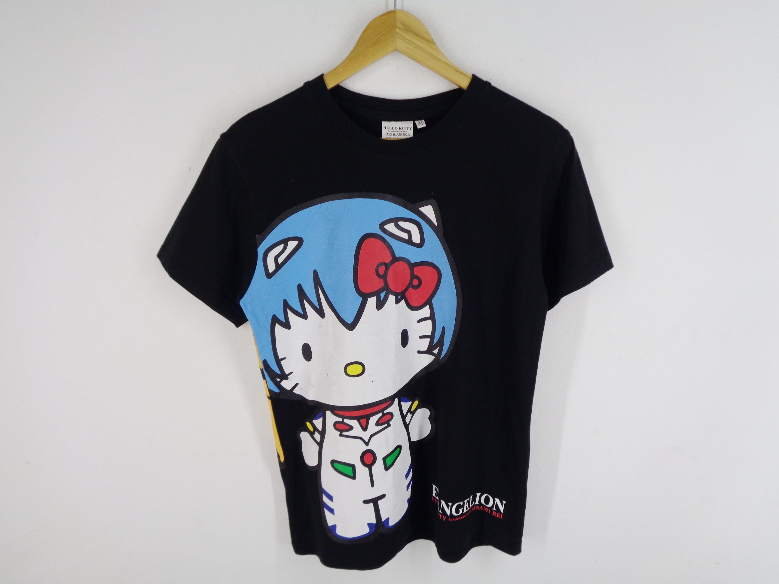 Hello Kitty, Shirts & Tops, Hello Kitty Graphic Tee White Short Sleeve  Crew Neck Size 4