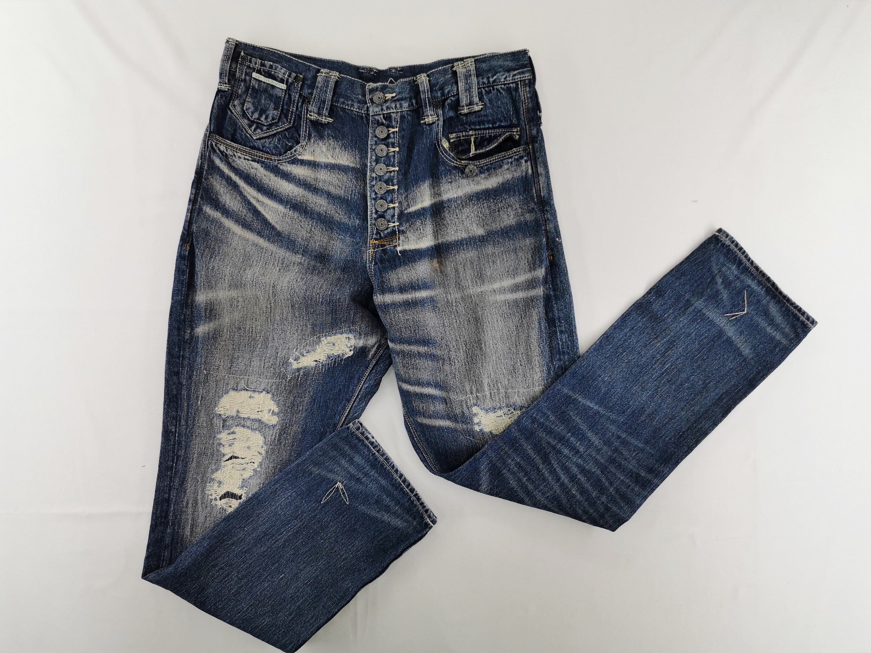 Bonds & Peace Jeans Distressed Size 32 Bonds and Peace Denim Pants 