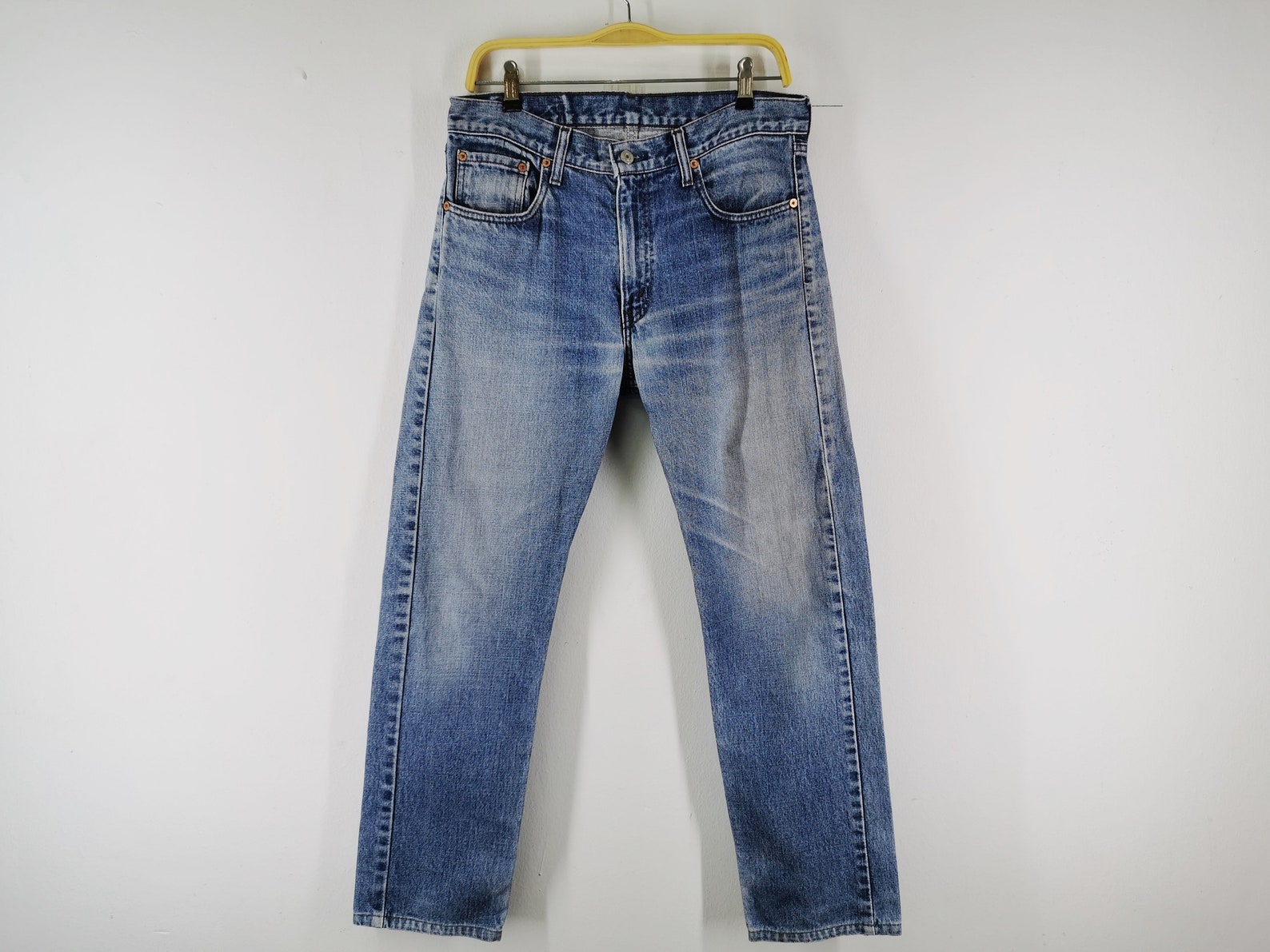 size 33 in levis